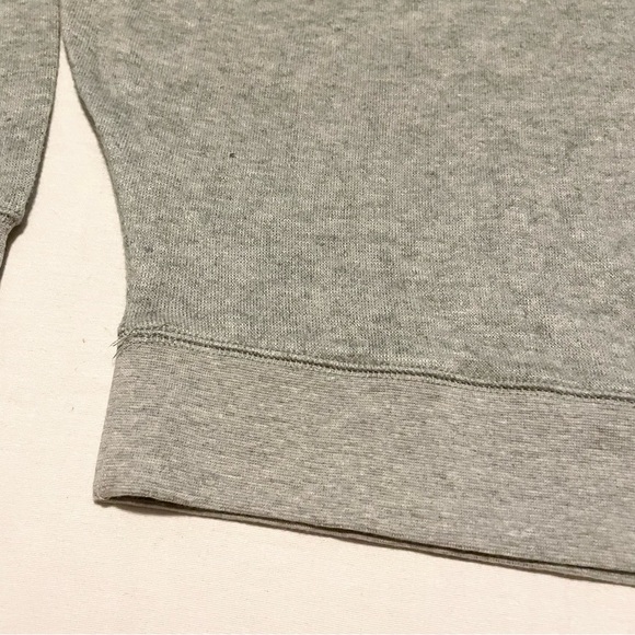 Dynamite Grey Crewneck Sweatshirt Women’s Size Large - Picture 14 of 16